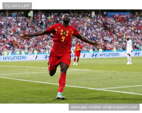 卢卡库硬扛中路后送出爆射,比利时再度掌控节奏 卢卡库硬扛中路后送出爆射,比利时再度掌控节奏